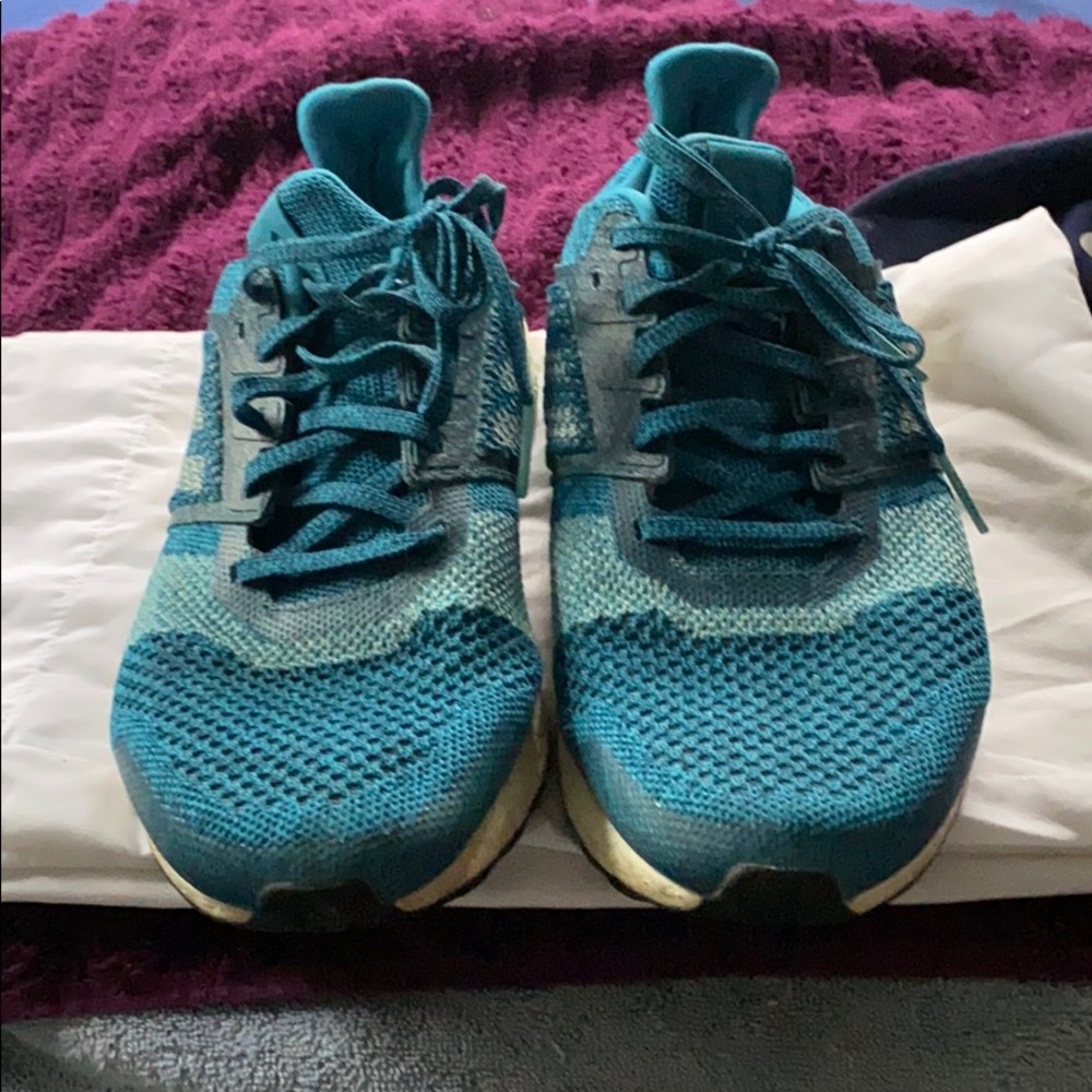 Adidas Ultra Boost 👟